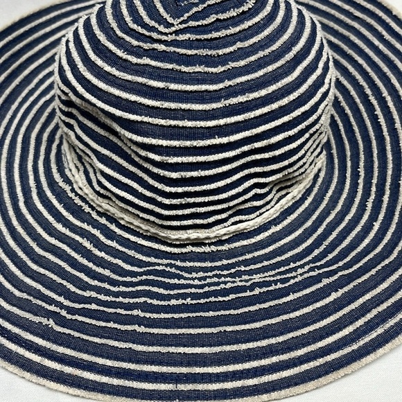 Wide Brim Sun Hat - Picture 5 of 11